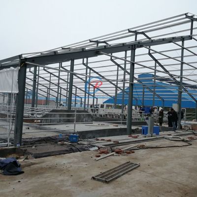 Prefab çelik yapısı hayvanlık kulübesine özel metal hayvanlık kulübesine