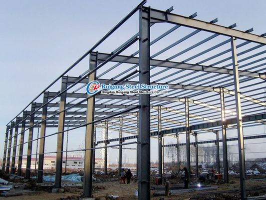 Profesyonel tasarımı PEB Çelik yapısı GABLE Çatı Depo Bina