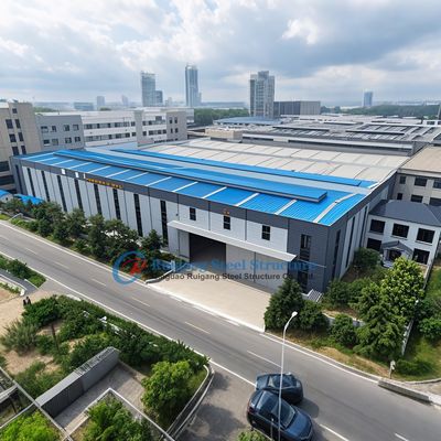 Hafif Galvanize veya Boyalı Yüzey Metal Bina Prefab Steel Structure Endüstriyel Depo